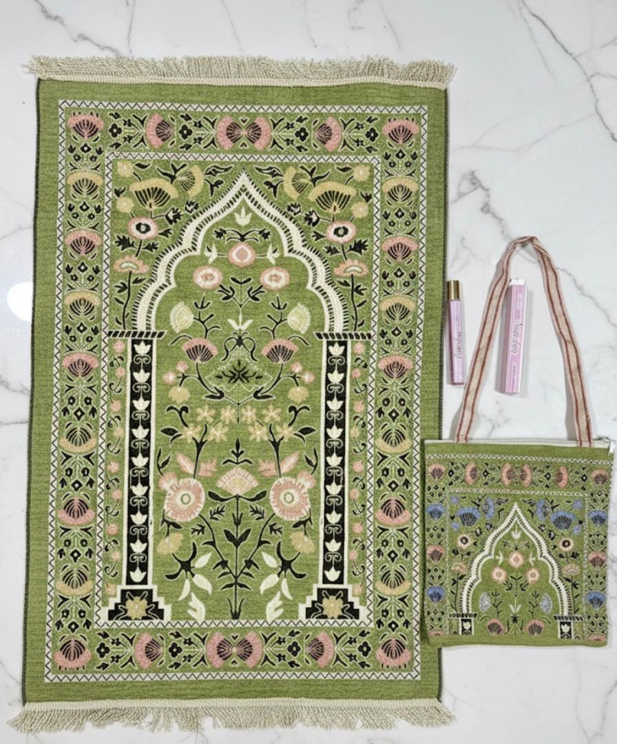 “Anour Sajda” (La lumière dans la prosternation)